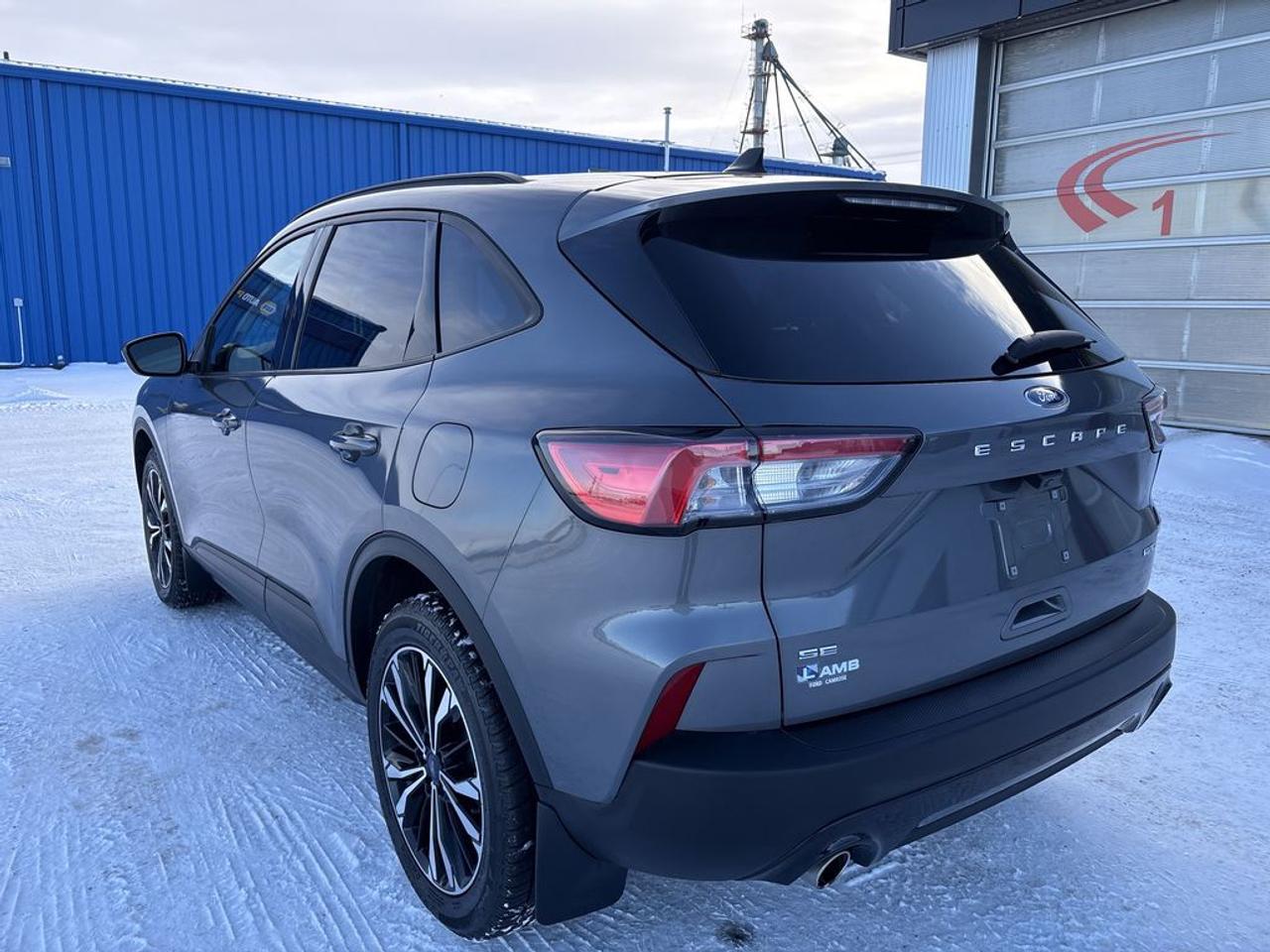 2022 Ford Escape SE Photo4