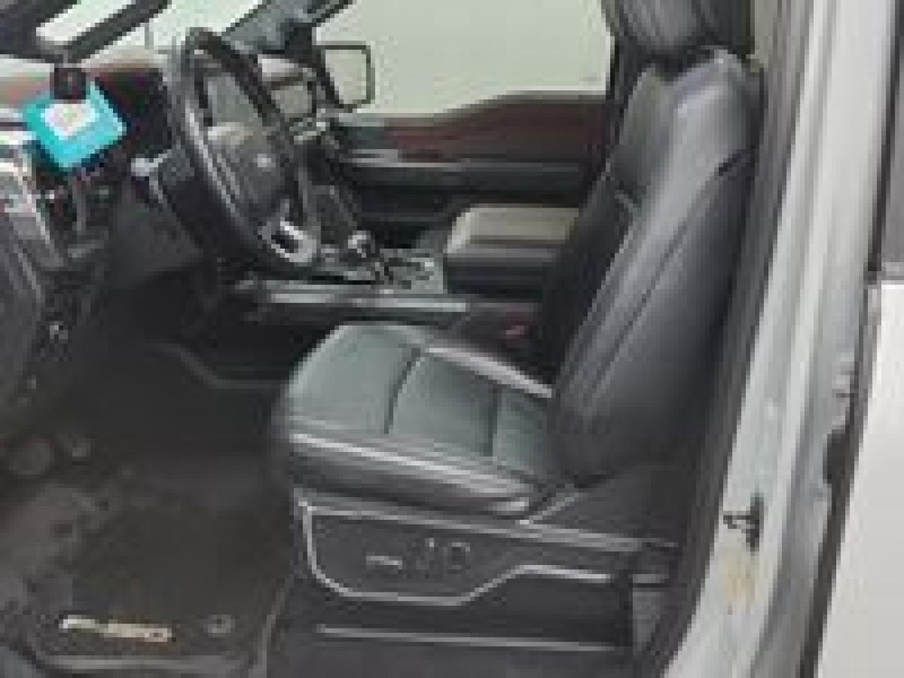 2023 Ford F-150 Lariat Photo4