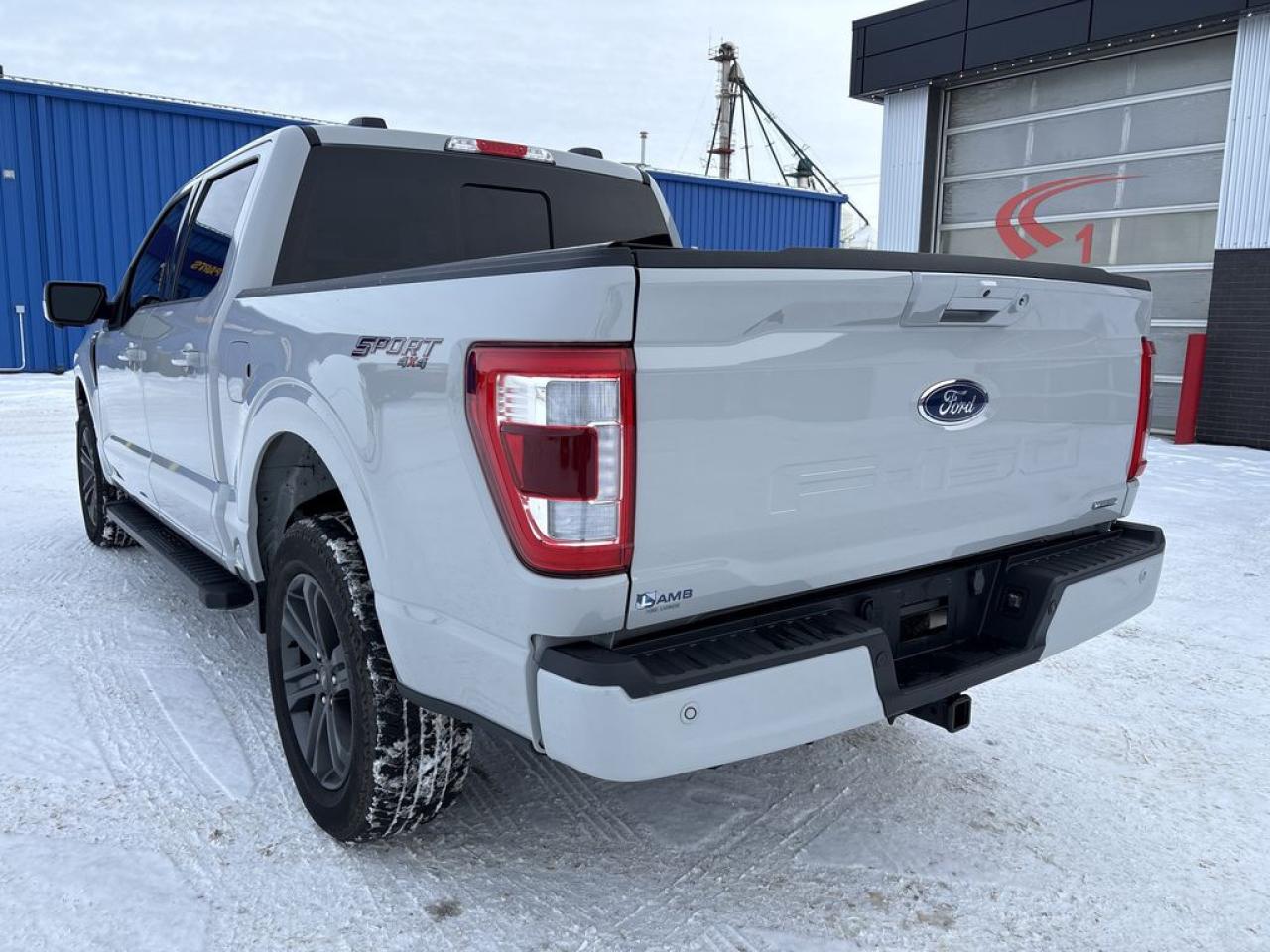 2023 Ford F-150 Lariat Photo4