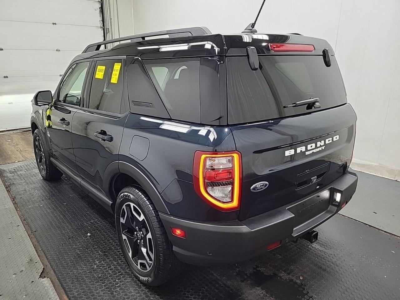 2021 Ford Bronco Sport Outer Banks Photo3