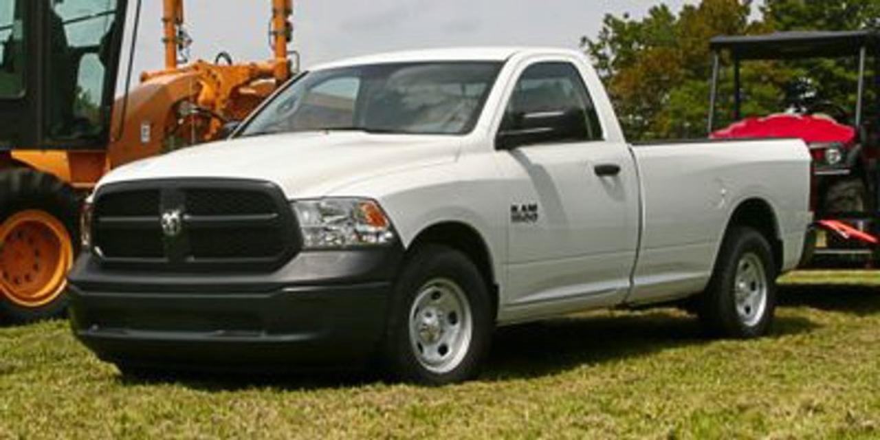 1500 Classic Reg Cab 5.7L V8