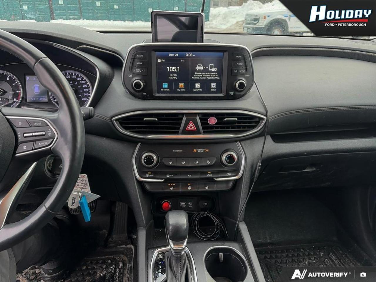 2019 Hyundai Santa Fe ESSENTIAL Photo