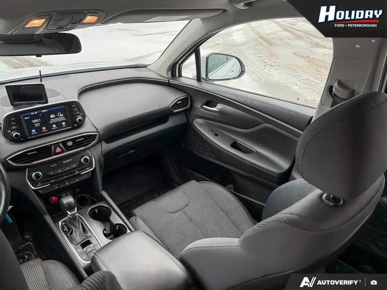 2019 Hyundai Santa Fe ESSENTIAL Photo