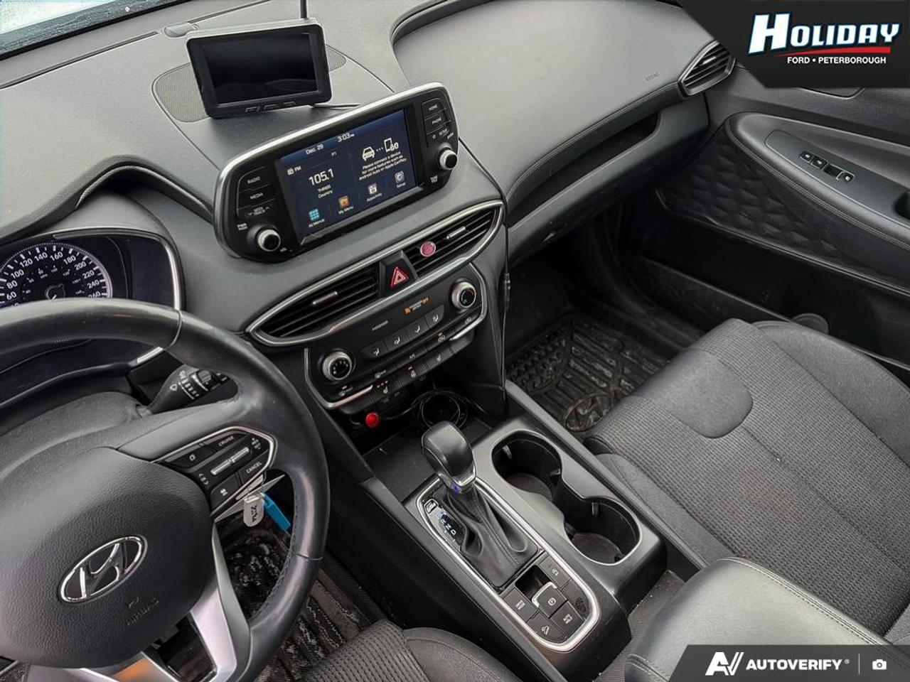 2019 Hyundai Santa Fe ESSENTIAL Photo