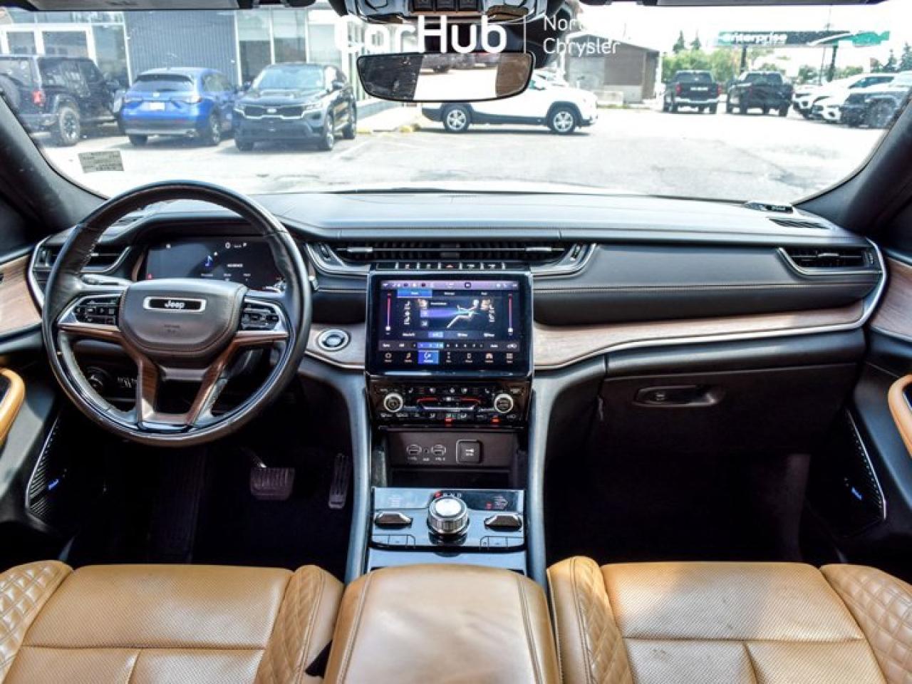 2022 Jeep Grand Cherokee L Summit Photo