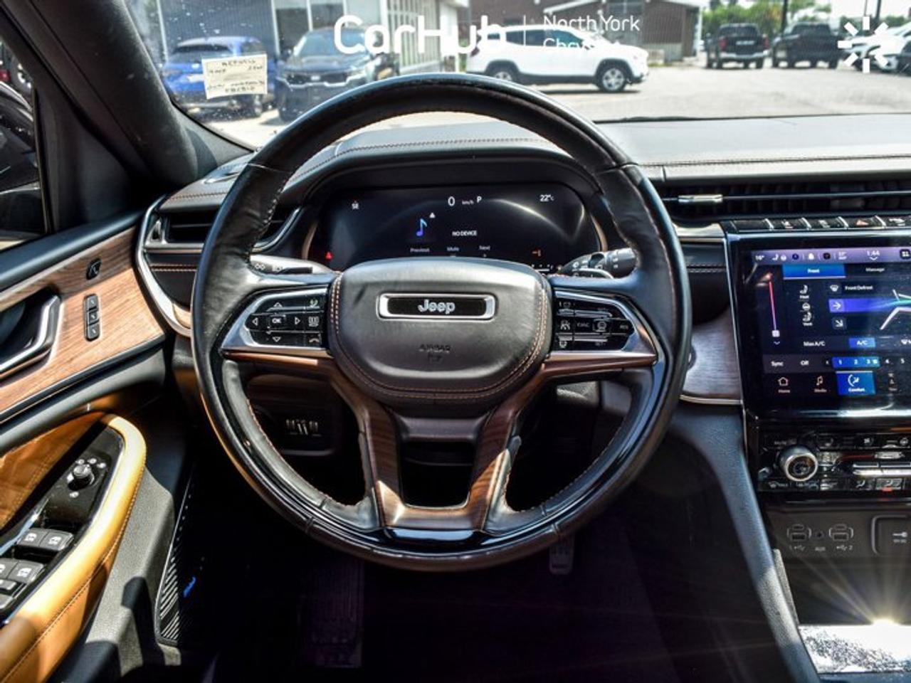 2022 Jeep Grand Cherokee L Summit Luxury Tech Group V 360 Cam Navi Heated Seats & Wheel Photo