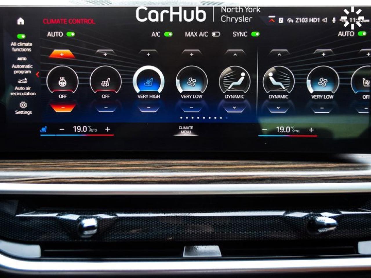 2023 BMW X7 xDrive40i Photo