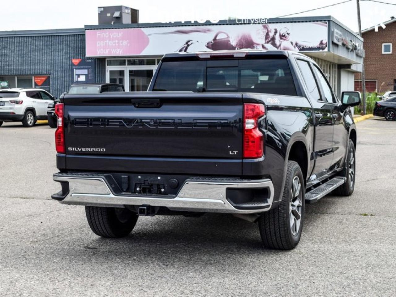 2023 Chevrolet Silverado 1500 LT Photo