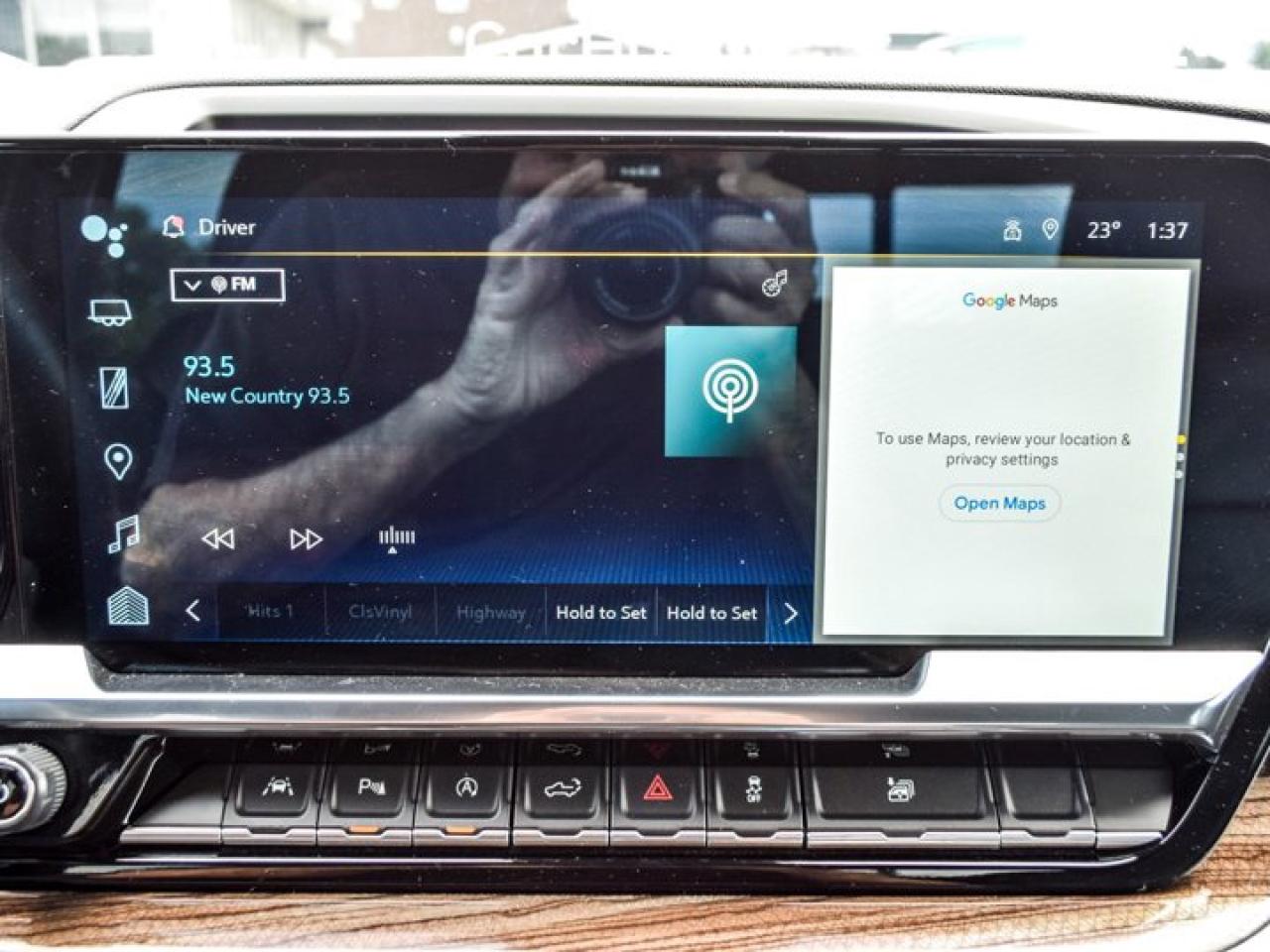 2023 Chevrolet Silverado 1500 LT Photo