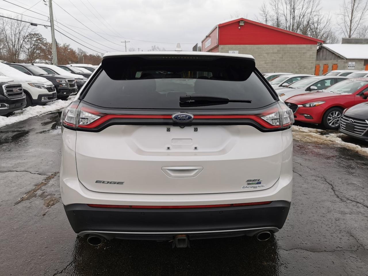 2018 Ford Edge SEL AWD Photo