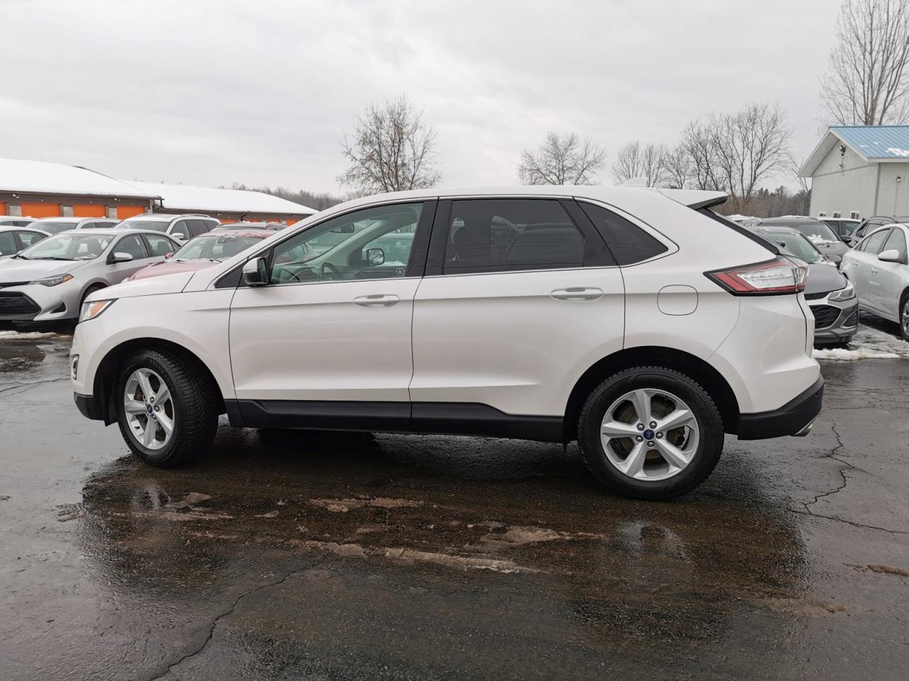 2018 Ford Edge SEL AWD Photo
