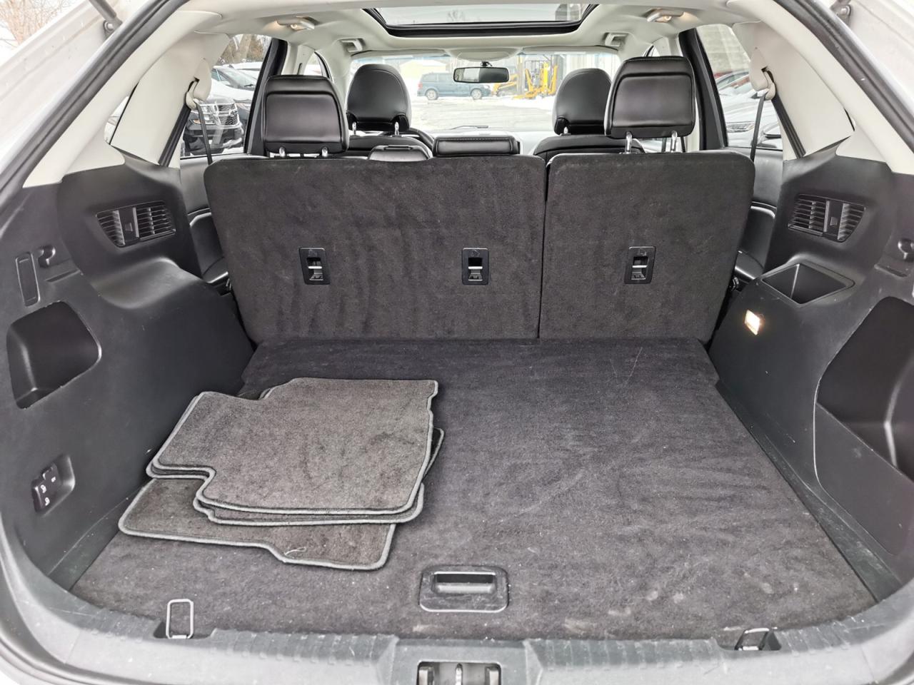 2018 Ford Edge SEL AWD Photo