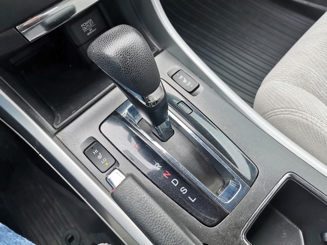 2014 Honda Accord LX Photo