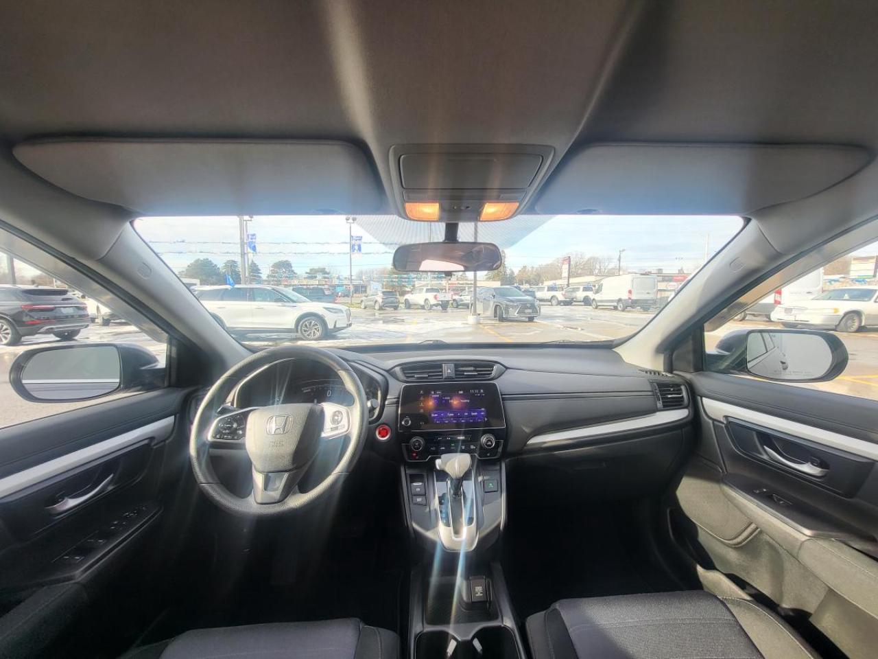 2019 Honda CR-V LX Photo4