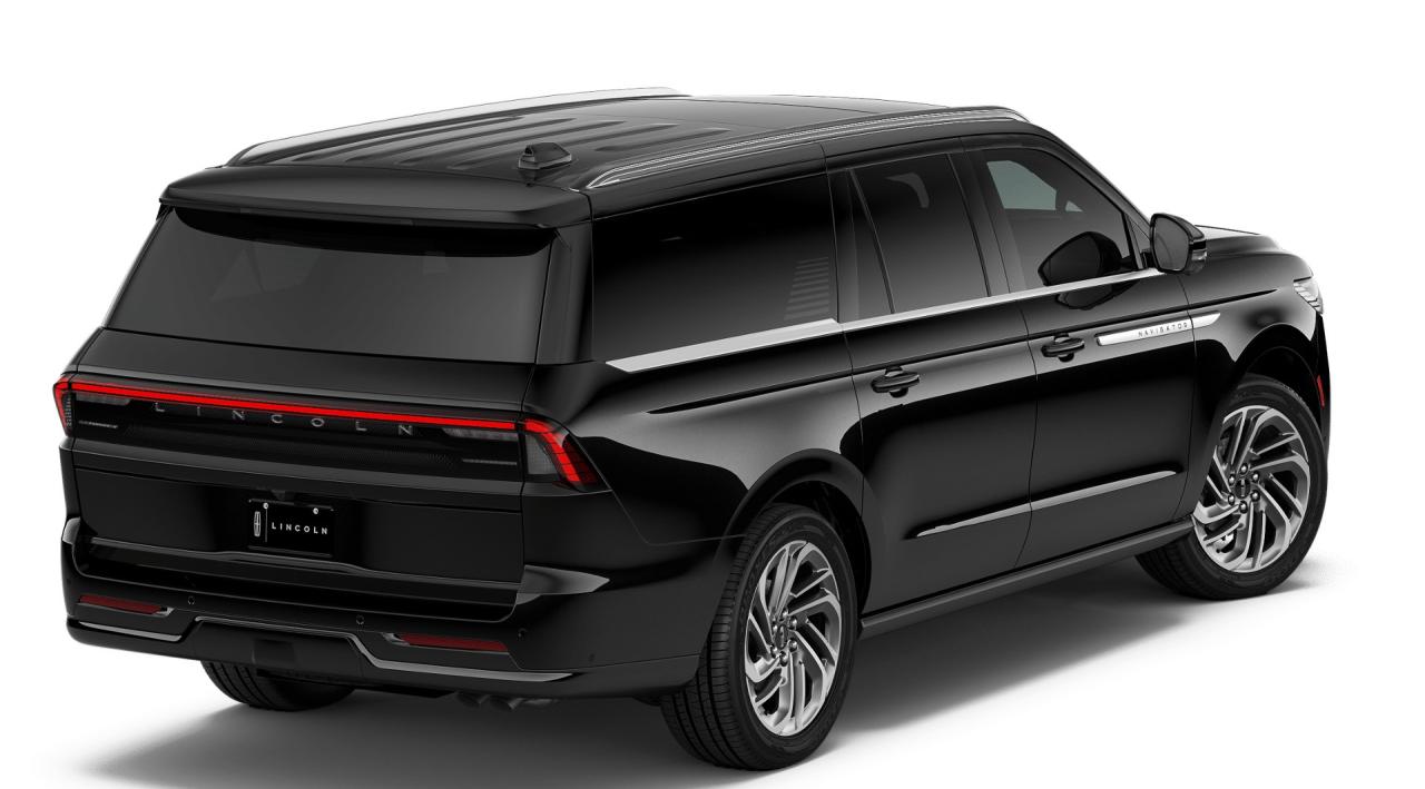 2026 Lincoln Navigator Reserve Photo2