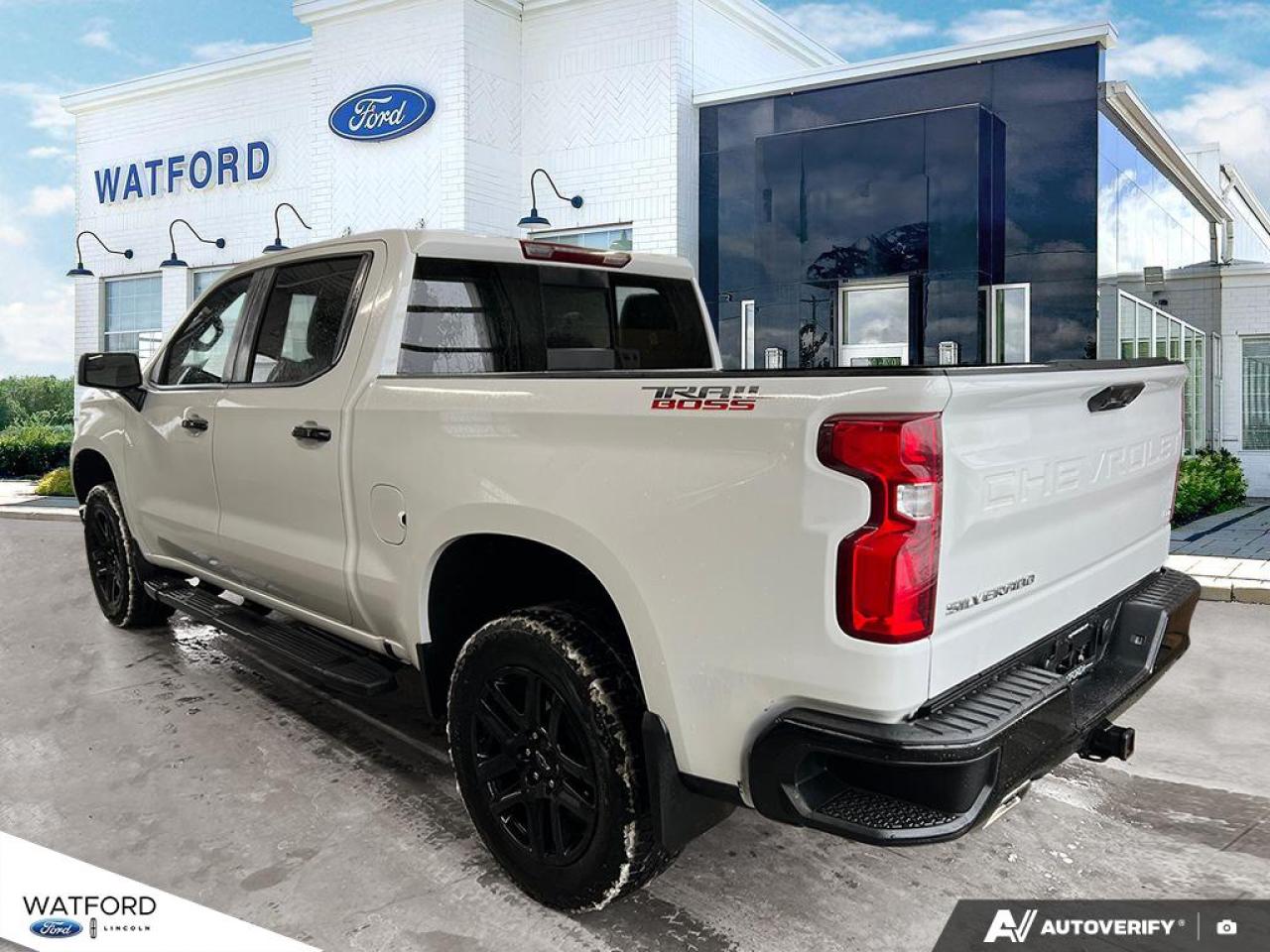 2025 Chevrolet Silverado 1500 4WD Crew Cab 147" LT Trail Boss Photo2