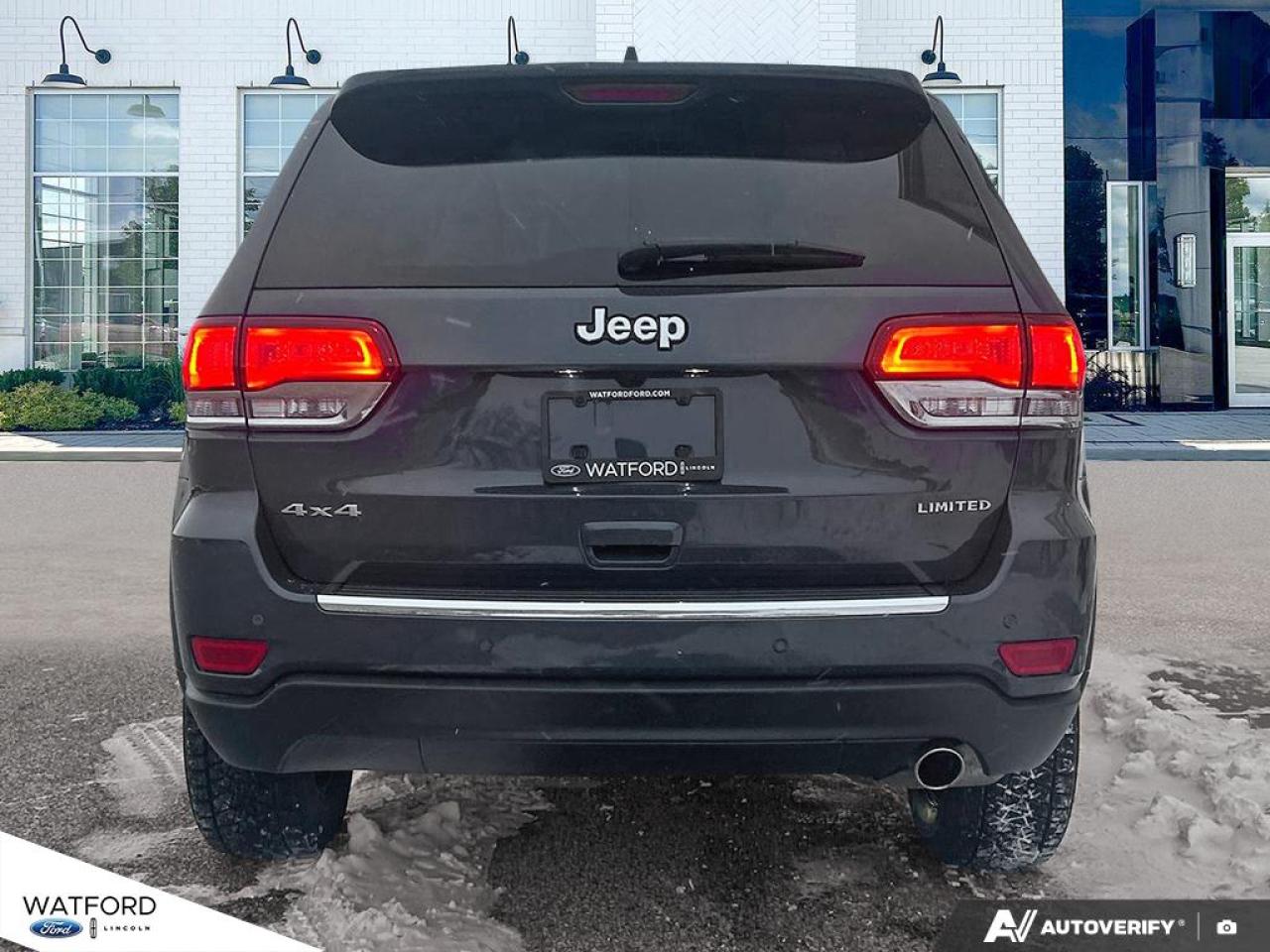 2021 Jeep Grand Cherokee LIMITED 4X4 Photo