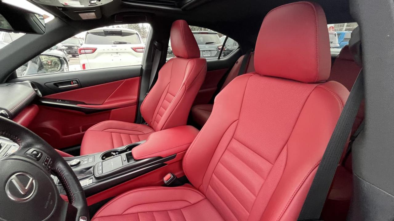 2024 Lexus IS 300 Photo