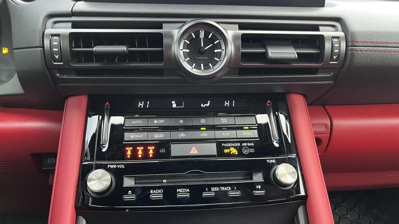 2024 Lexus IS 300 Photo