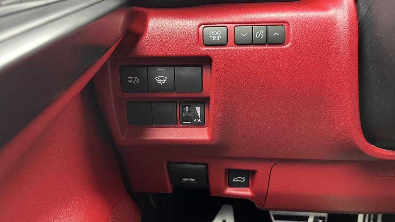 2024 Lexus IS 300 Photo