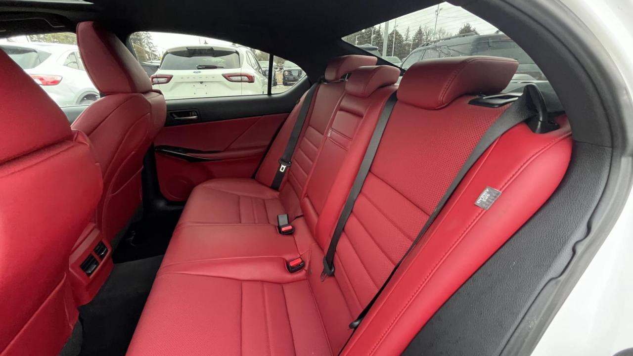 2024 Lexus IS 300 Photo