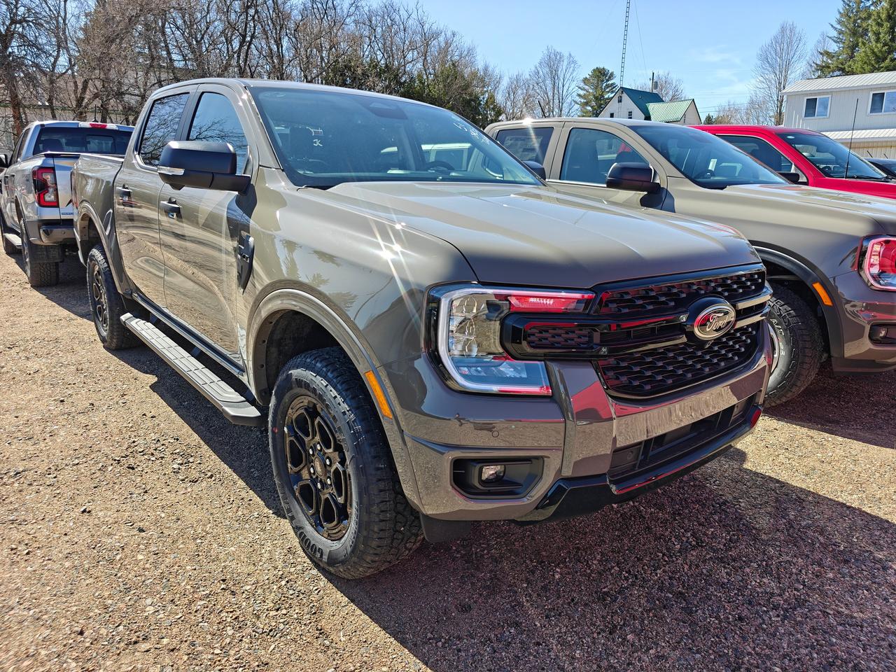 2025 Ford Ranger 4X4 SUPERCREW XLT Photo3