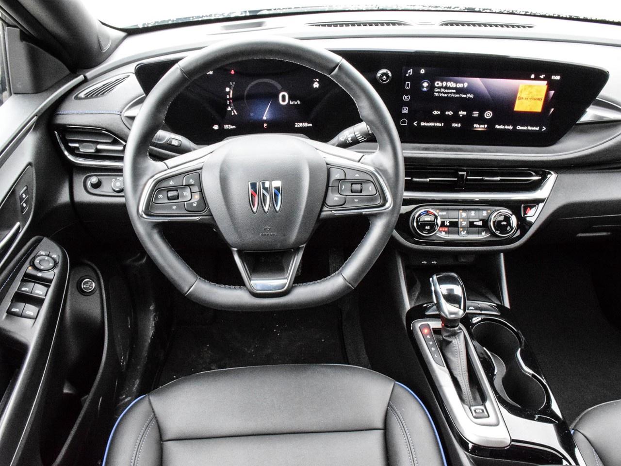 2024 Buick Envista FWD 4dr Sport Touring Photo