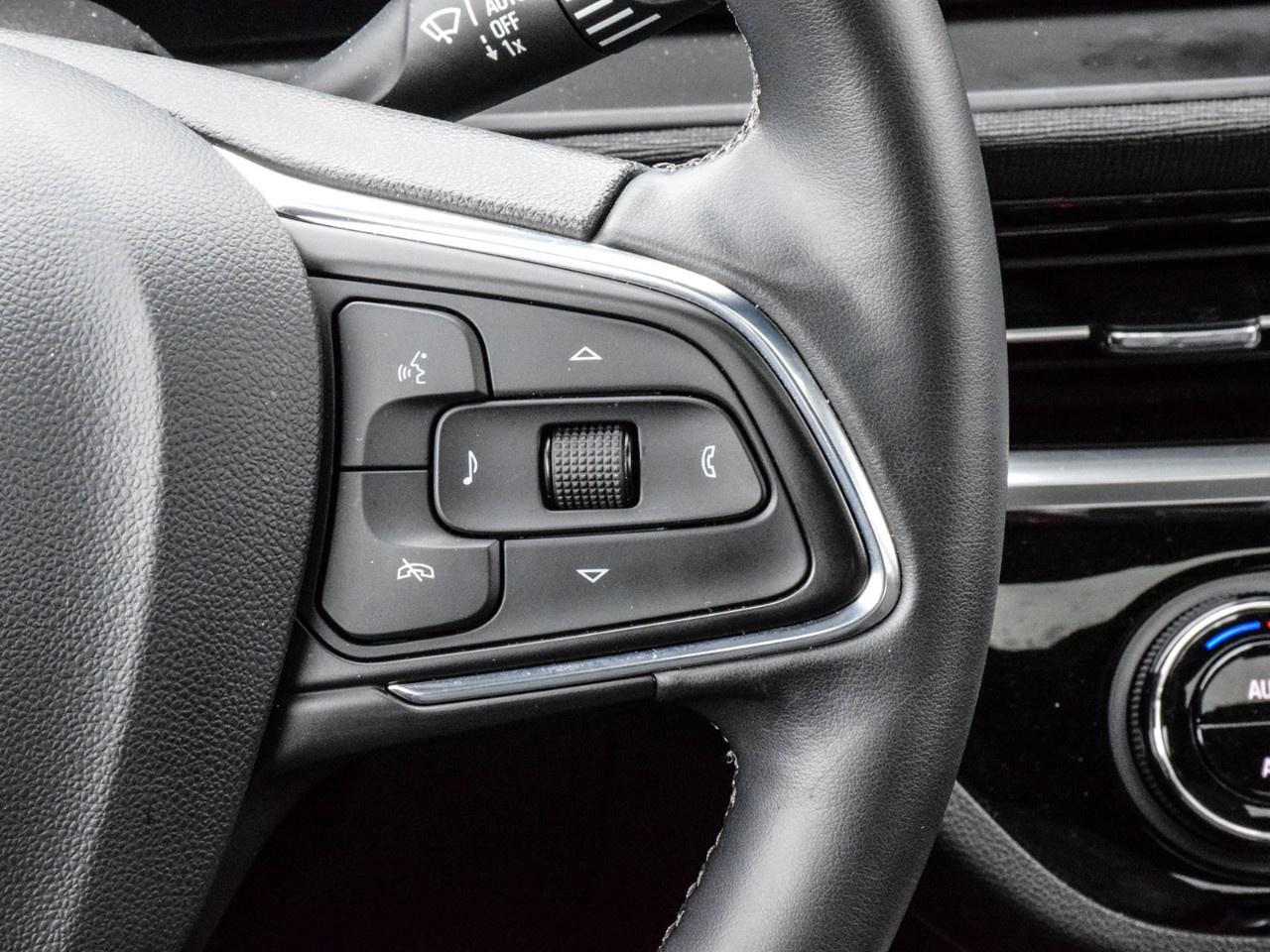 2024 Buick Envista FWD 4dr Sport Touring Photo