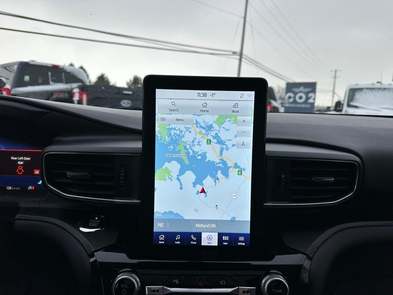 2021 Ford Explorer ST 4WD Photo