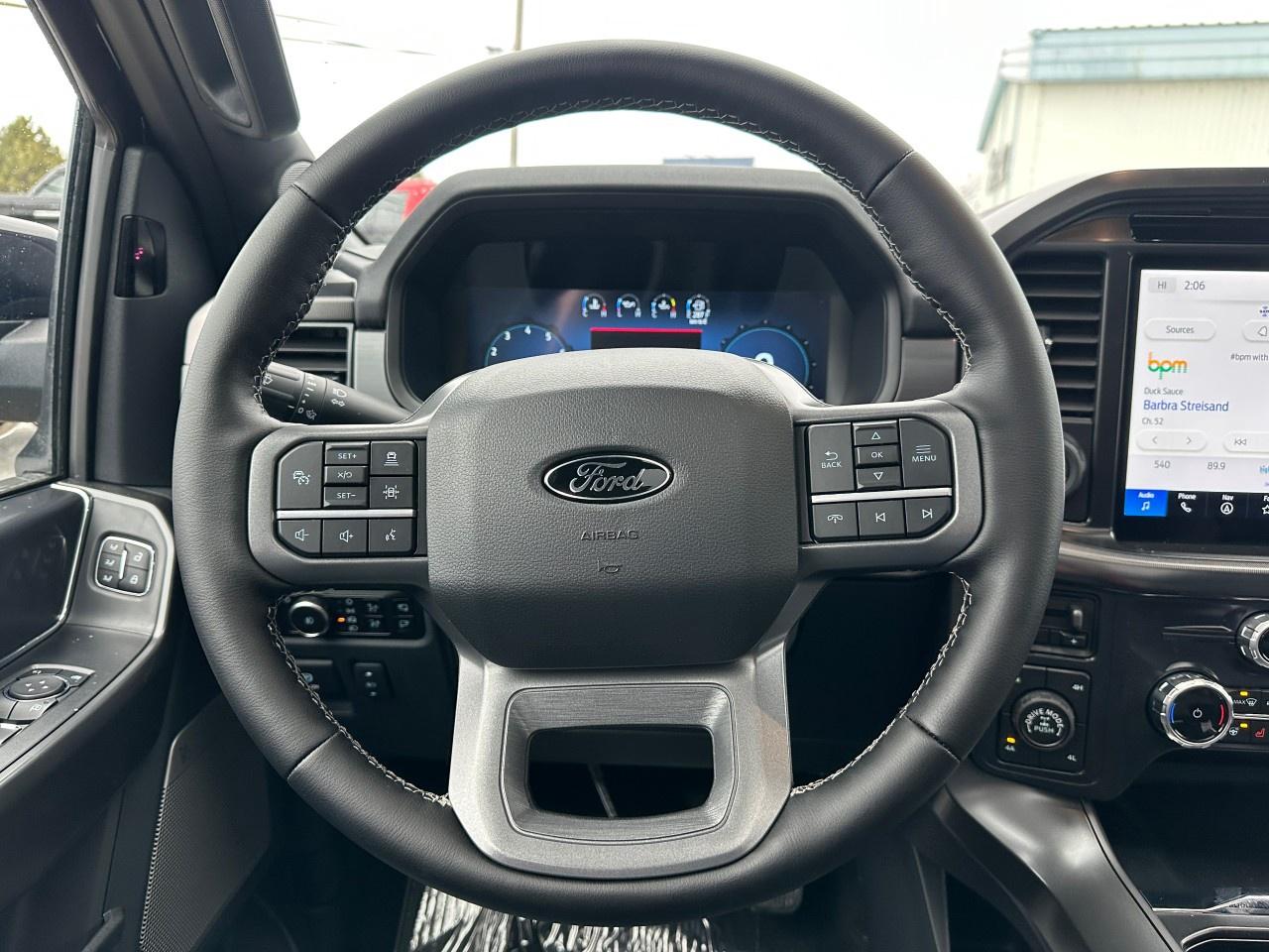 2025 Ford F-150 Lariat 4WD SuperCrew 5.5' Box Photo