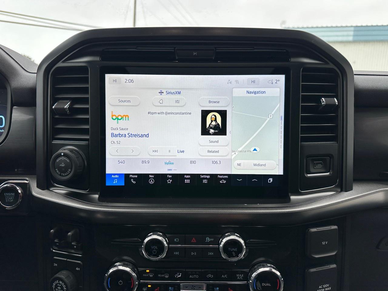 2025 Ford F-150 Lariat 4WD SuperCrew 5.5' Box Photo