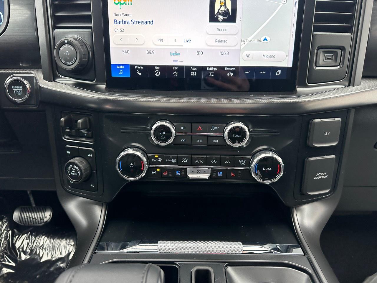 2025 Ford F-150 Lariat 4WD SuperCrew 5.5' Box Photo