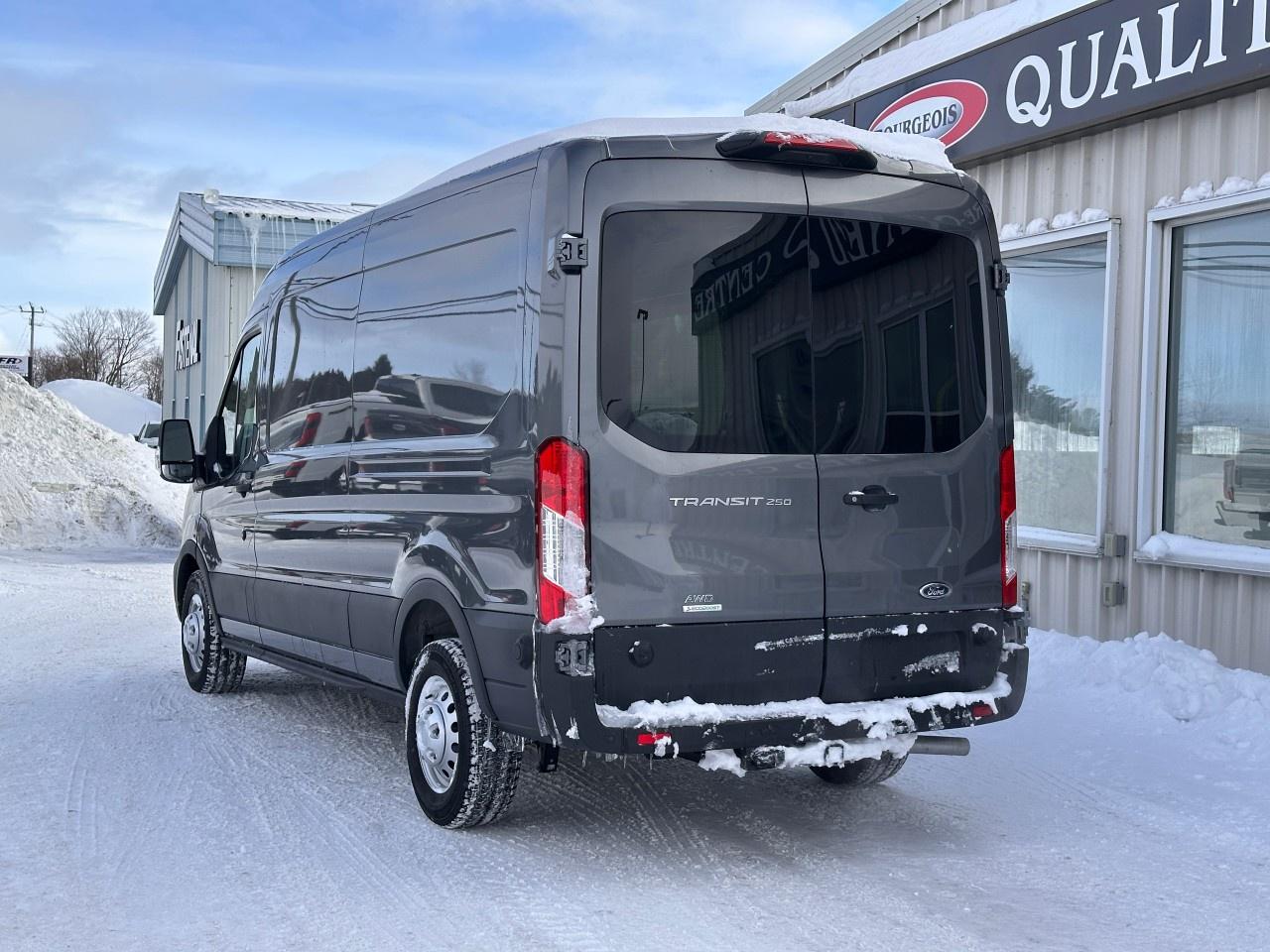 2025 Ford Transit Cargo Van T-250 148" MED RF 9070 GVWR AWD Photo