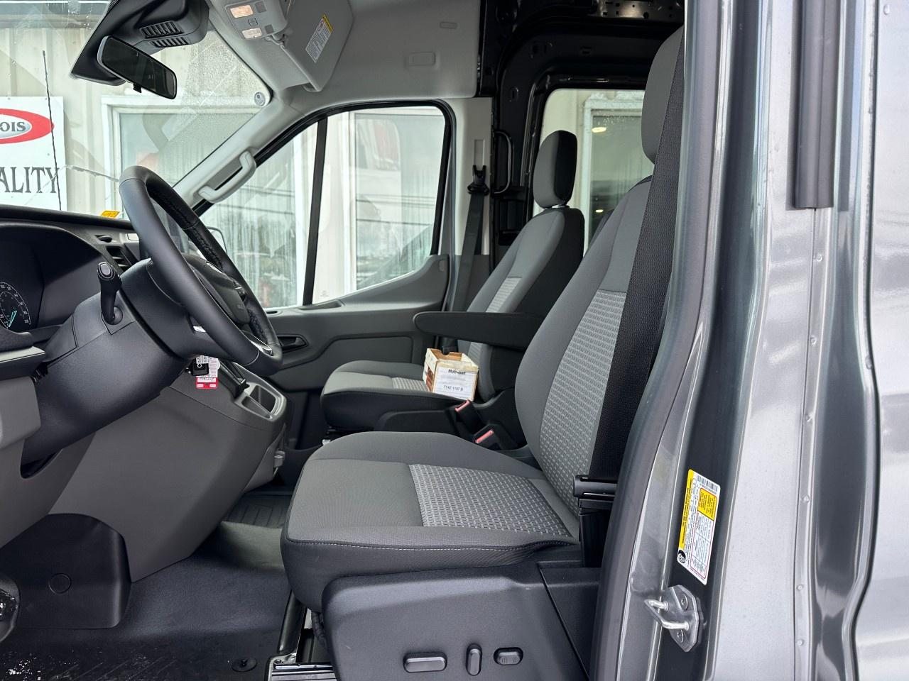 2025 Ford Transit Cargo Van T-250 148" MED RF 9070 GVWR AWD Photo