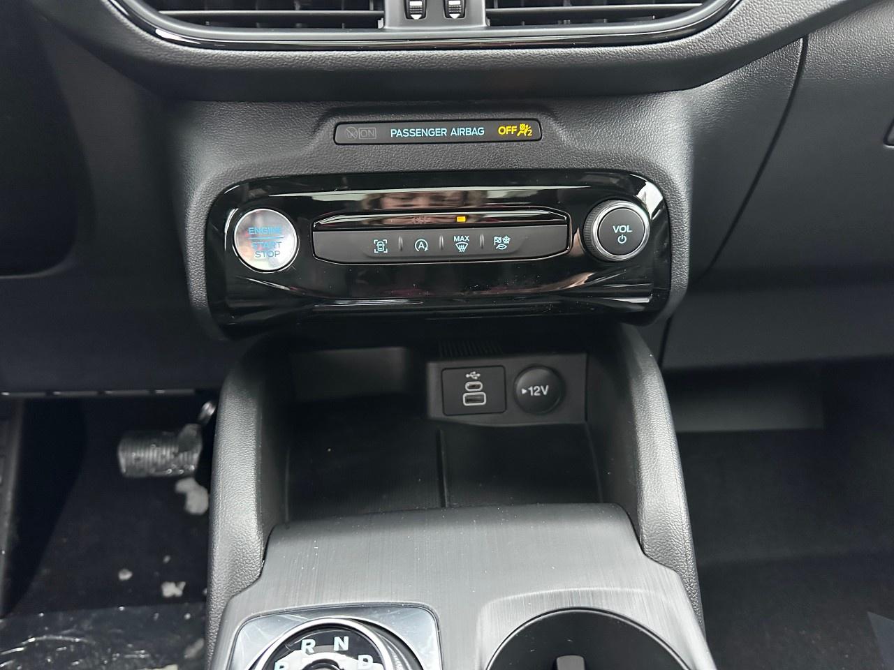 2026 Ford Escape ST-Line AWD Photo