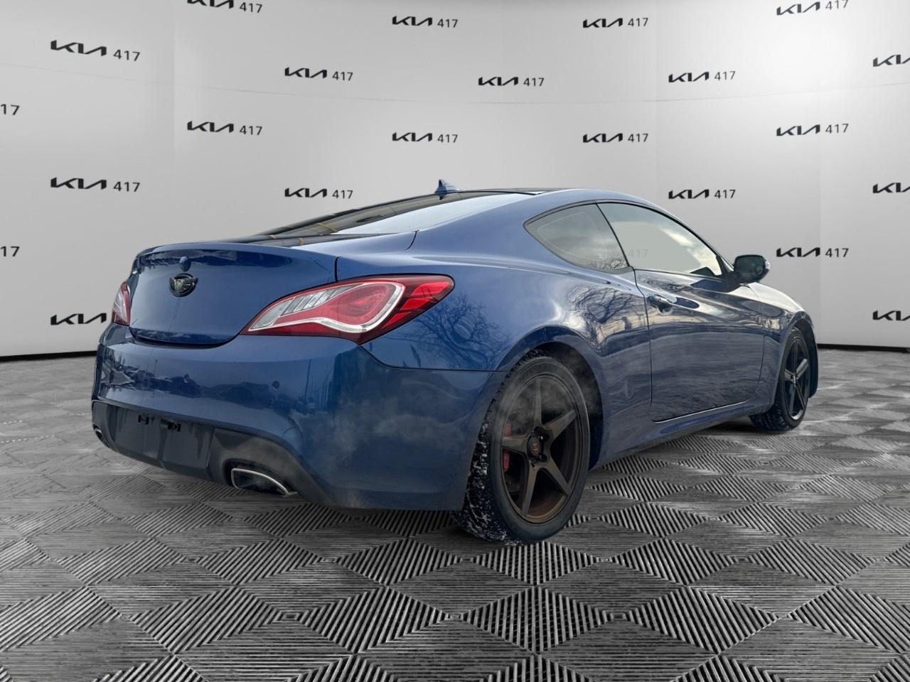 2015 Hyundai Genesis Coupe 2DR V6 AUTO GT Photo