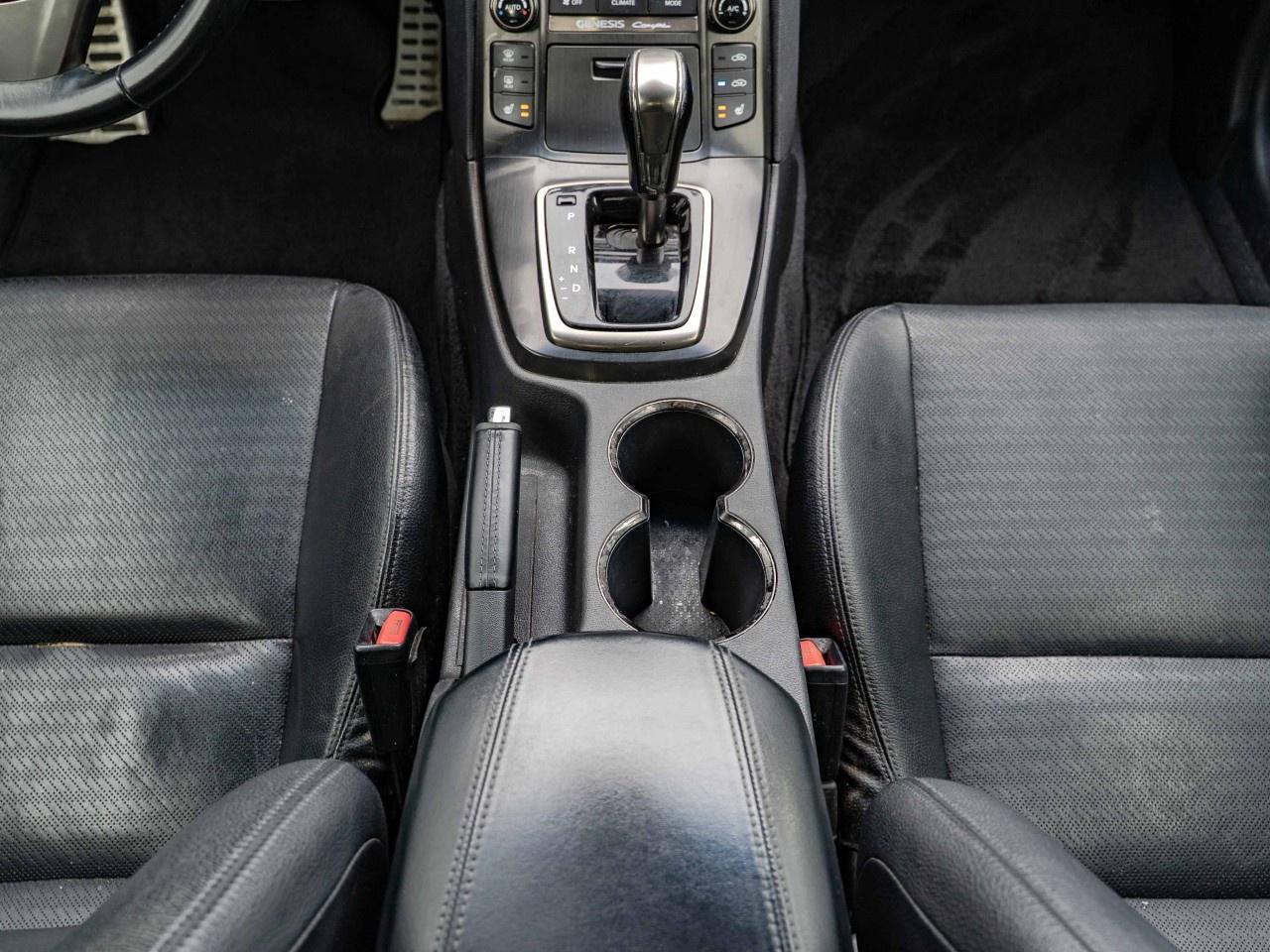 2015 Hyundai Genesis Coupe 2DR V6 AUTO GT Photo