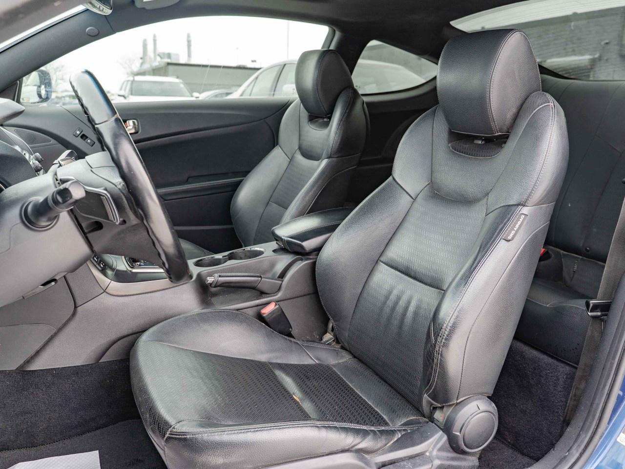 2015 Hyundai Genesis Coupe 2DR V6 AUTO GT Photo