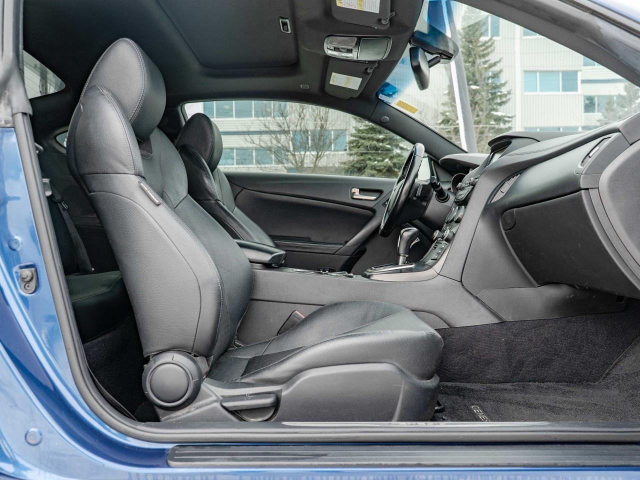 2015 Hyundai Genesis Coupe 2DR V6 AUTO GT Photo