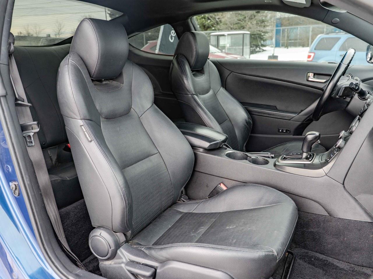 2015 Hyundai Genesis Coupe 2DR V6 AUTO GT Photo