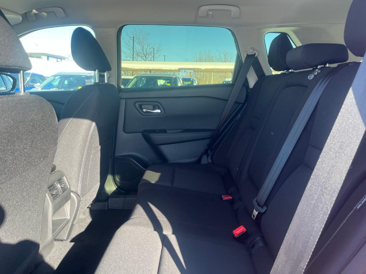 2026 Nissan Rogue AWD S Photo