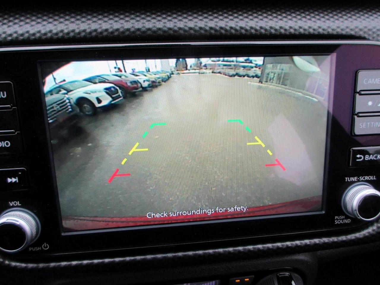 2023 Nissan Kicks SV Photo