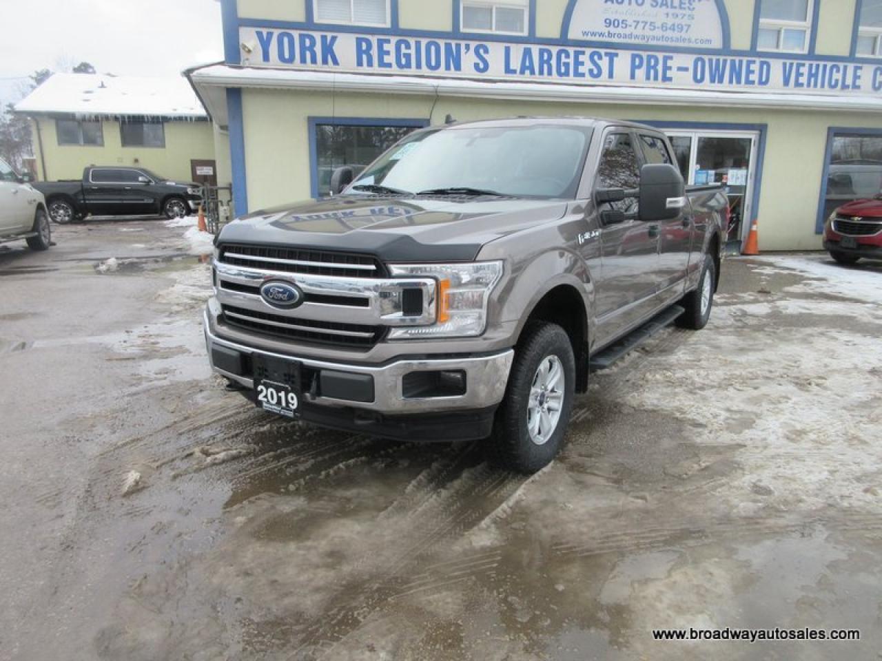 2019 Ford F-150 GREAT VALUE XLT-PACKAGE 6 PASSENGER 3.5L - ECO-BOOST.. 4X4.. CREW-CAB.. SHORTY.. TRAILER BRAKE.. BACK-UP CAMERA.. BLUETOOTH SYSTEM.. Photo