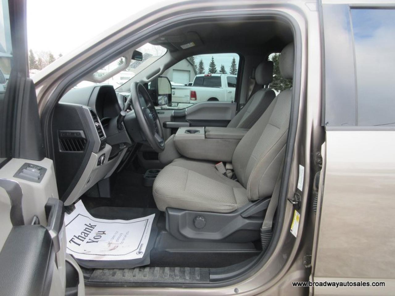 2019 Ford F-150 GREAT VALUE XLT-PACKAGE 6 PASSENGER 3.5L - ECO-BOOST.. 4X4.. CREW-CAB.. SHORTY.. TRAILER BRAKE.. BACK-UP CAMERA.. BLUETOOTH SYSTEM.. Photo