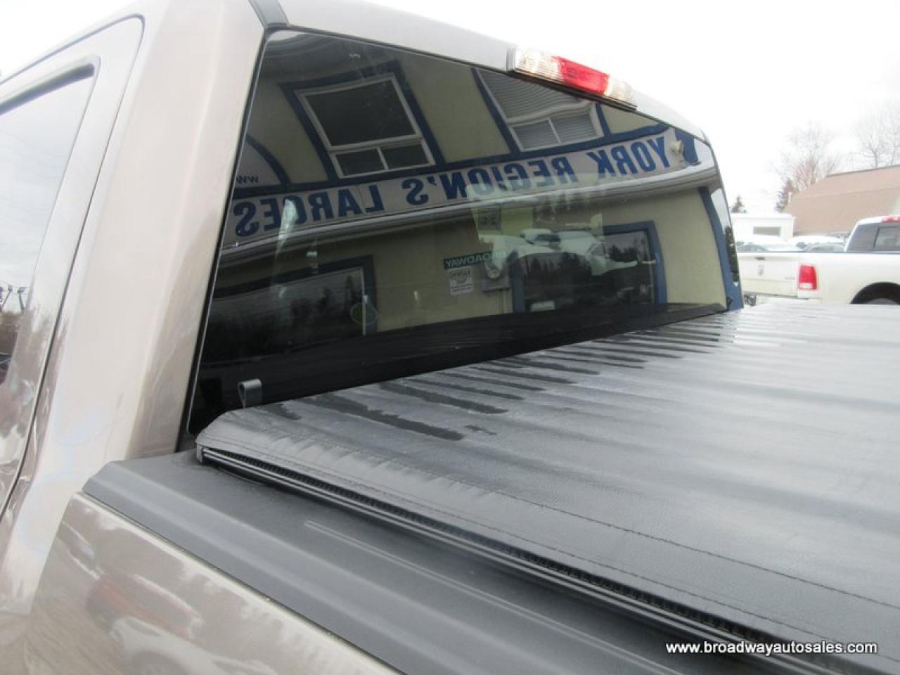 2019 Ford F-150 GREAT VALUE XLT-PACKAGE 6 PASSENGER 3.5L - ECO-BOOST.. 4X4.. CREW-CAB.. SHORTY.. TRAILER BRAKE.. BACK-UP CAMERA.. BLUETOOTH SYSTEM.. Photo