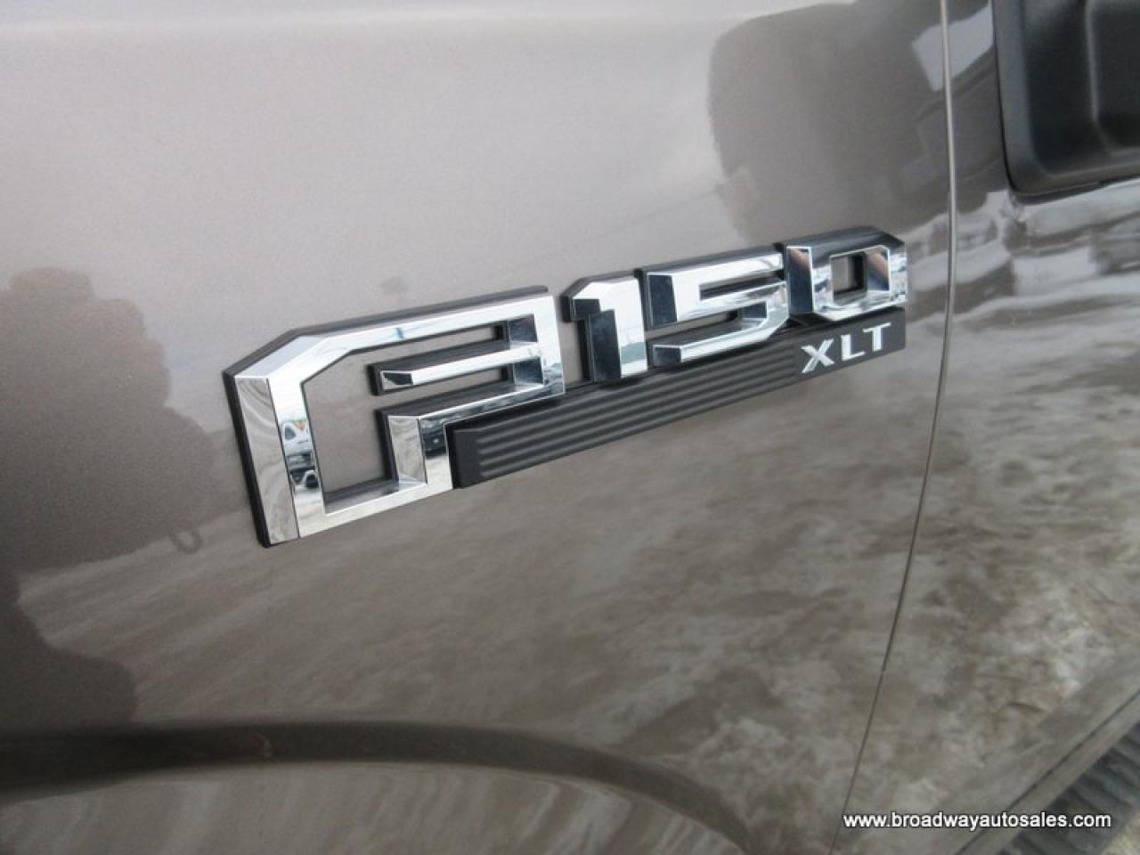 2019 Ford F-150 GREAT VALUE XLT-PACKAGE 6 PASSENGER 3.5L - ECO-BOOST.. 4X4.. CREW-CAB.. SHORTY.. TRAILER BRAKE.. BACK-UP CAMERA.. BLUETOOTH SYSTEM.. Photo