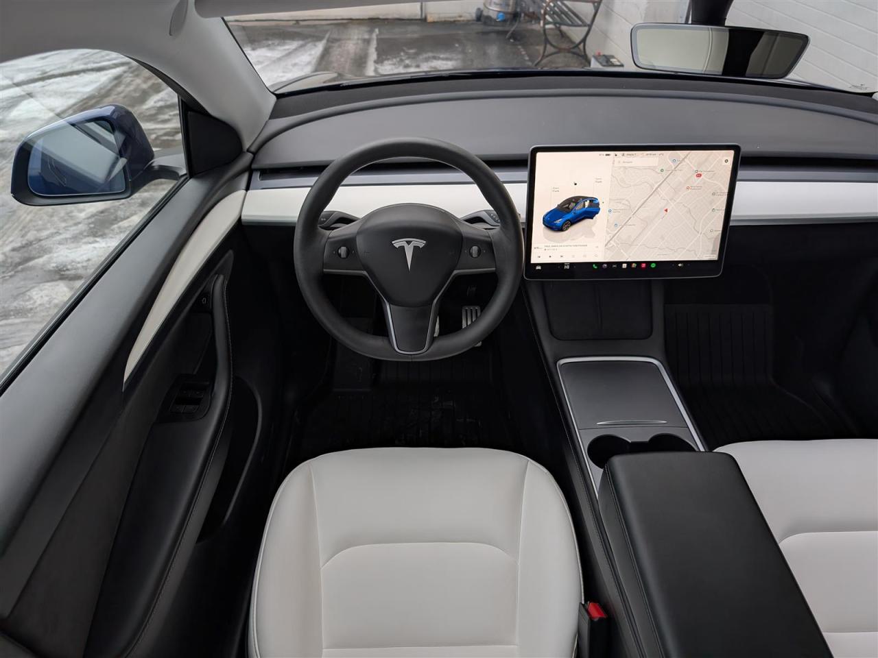 2022 Tesla Model Y PERFORMANCE - WHITE INTERIOR - DUAL MOTOR