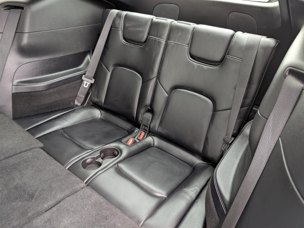 2022 Tesla Model Y LONG RANGE AWD - 7 PASSENGER - DUAL MOTOR