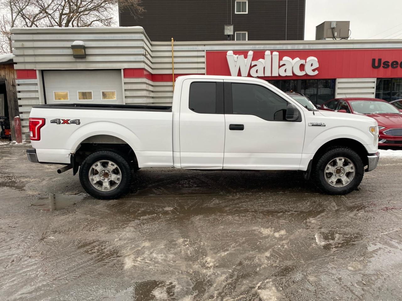2015 Ford F-150 XLT | SuperCab | 4X4 | FRESH TRADE IN | SOLD AS-IS Photo