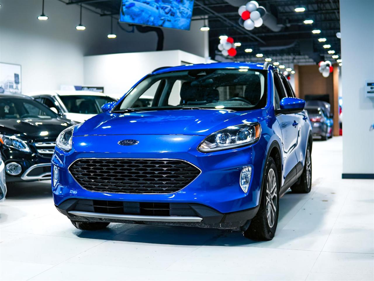 2021 Ford Escape SEL HYBRID AWD | LEATHER | NO ACCIDENTS | 13 SERVICE RECORDS Photo